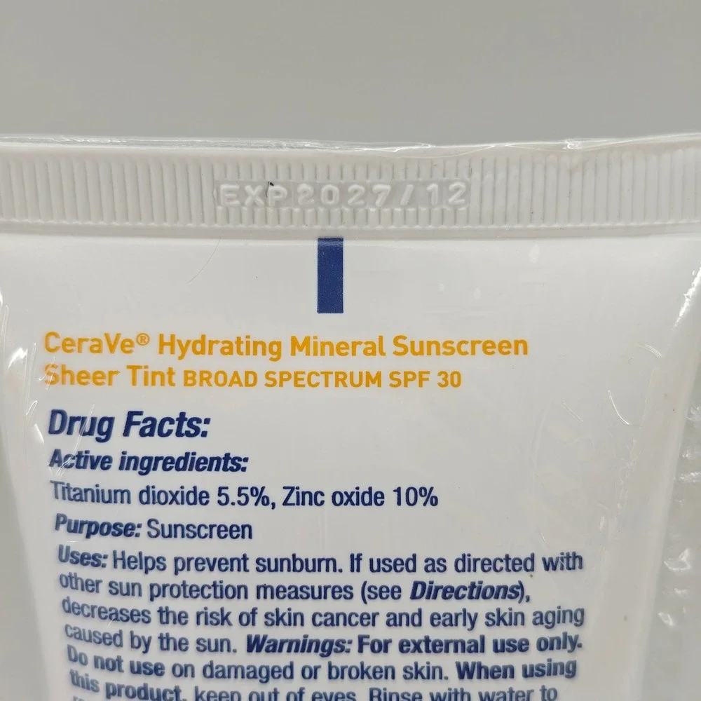 CeraVe Hydrating Mineral Sunscreen SPF 30 Light Sheer Tint 1.7oz 2 PK Exp 12/27